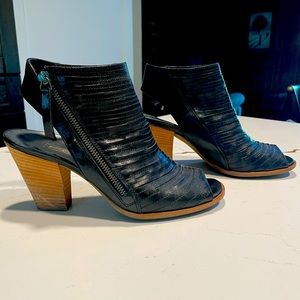 Paul Green Black Booties US 8.5